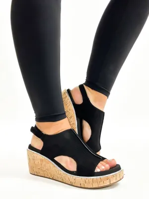 Corduroy Carley Wedge In Black