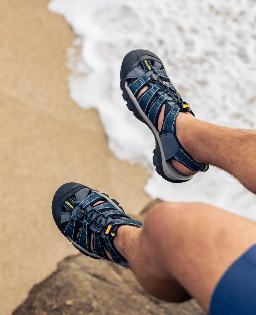 Men's Newport H2 Sandal Wide
  |  Black