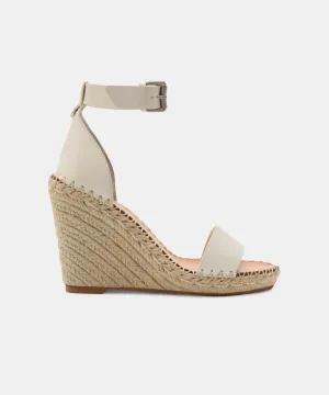 NOOR WIDE WEDGES WHITE