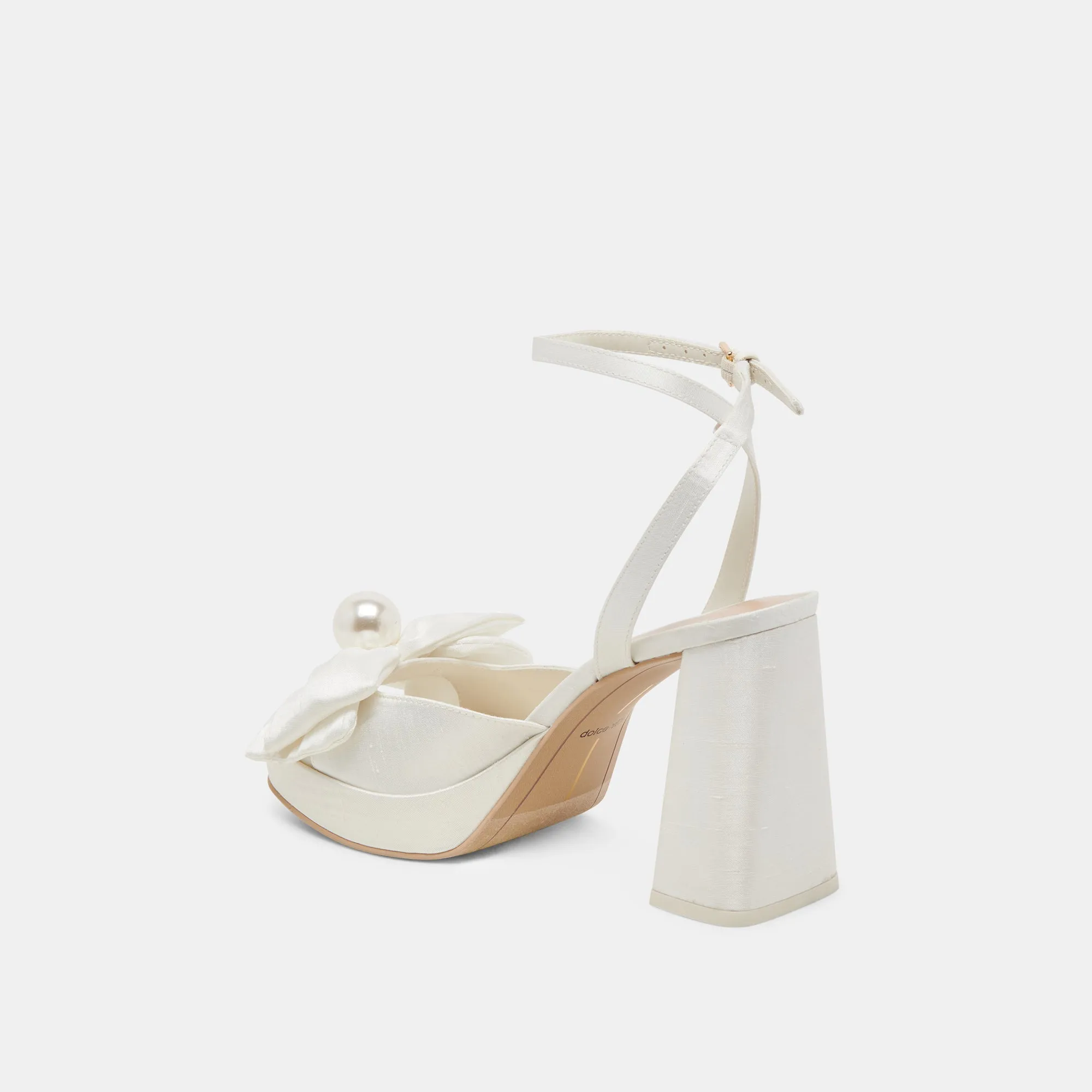 PATTON WIDE HEELS IVORY SATIN