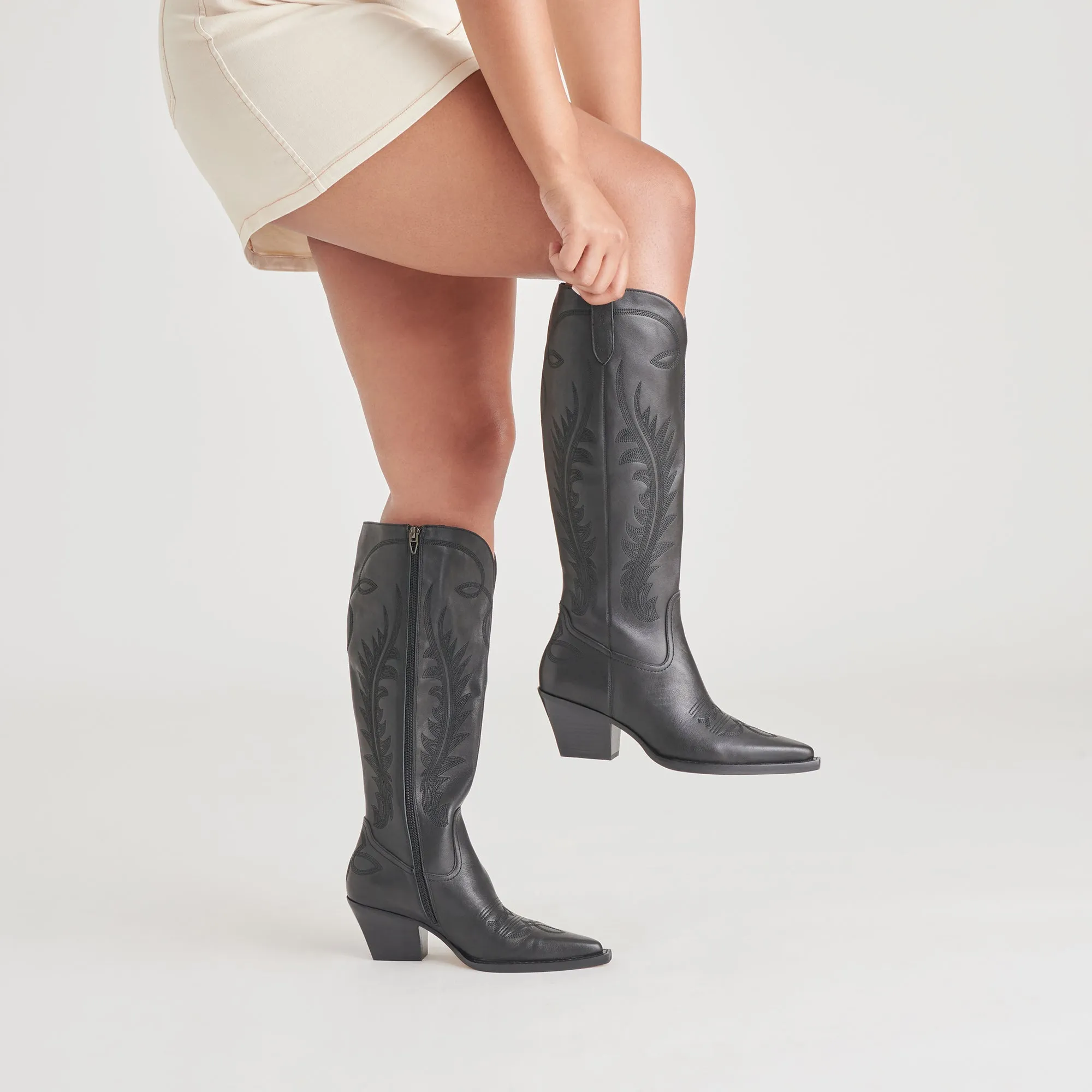 RYATT WIDE CALF BOOTS BLACK LEATHER