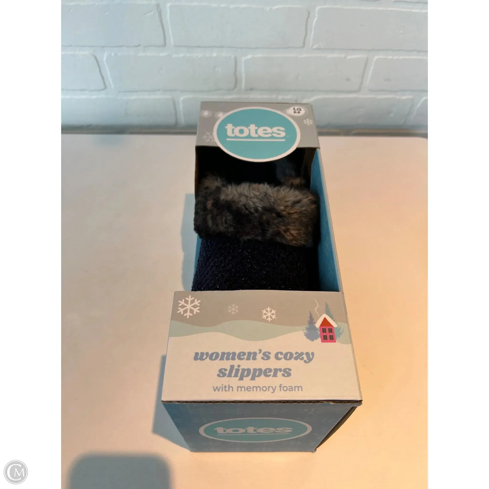 Slippers By Totes In Navy