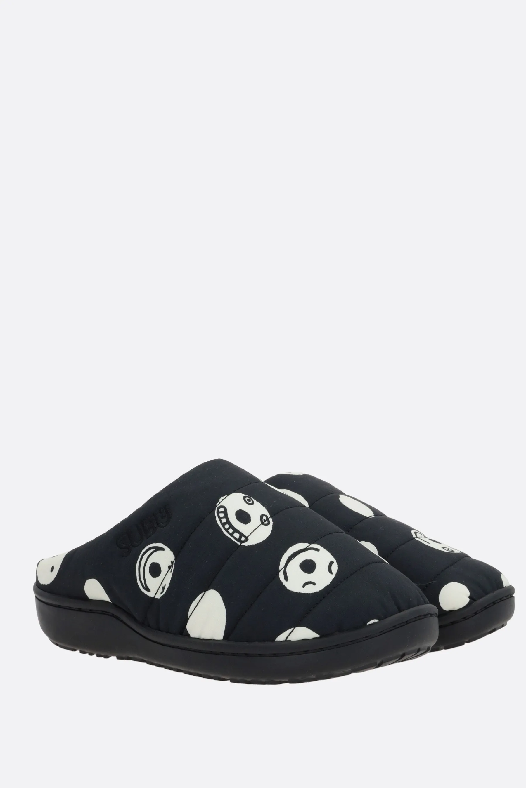 Smile print quilted nylon slippers