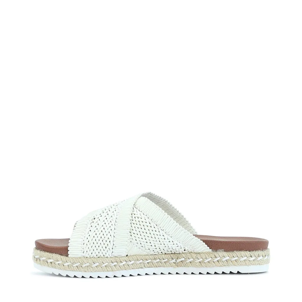 TINNY CRISSCROSS SLIDE SANDAL