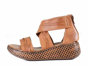 Women's Emmie Lou Wedge In Camel